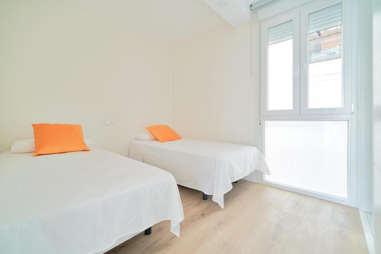 Impresionante Apartamento En Playa De La Malagueta Μάλαγα Εξωτερικό φωτογραφία