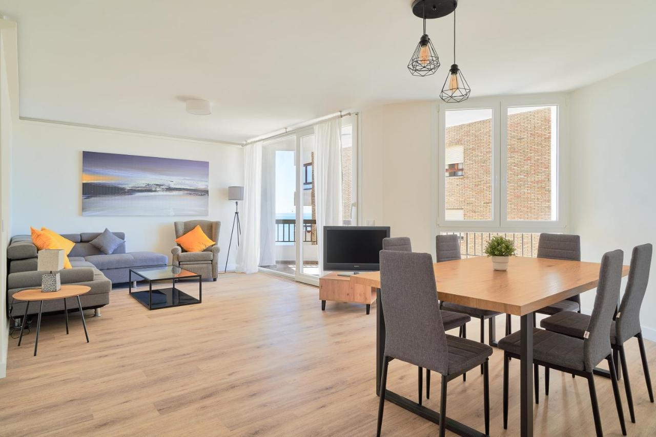 Impresionante Apartamento En Playa De La Malagueta Μάλαγα Εξωτερικό φωτογραφία